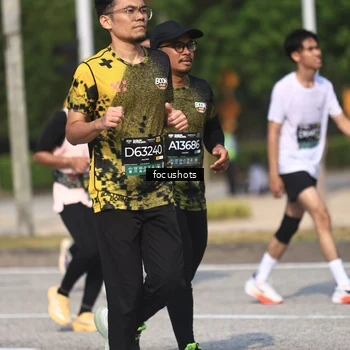 Runner Photo 6825678