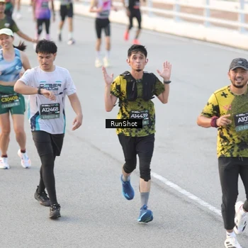 Runner Photo 6825729