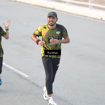 Runner Photo 6825842