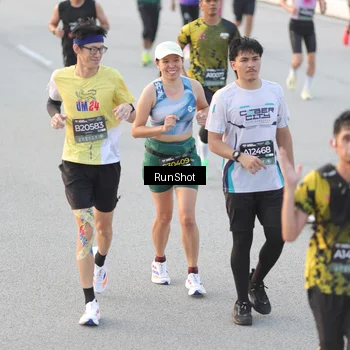 Runner Photo 6825937