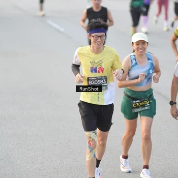 Runner Photo 6826031