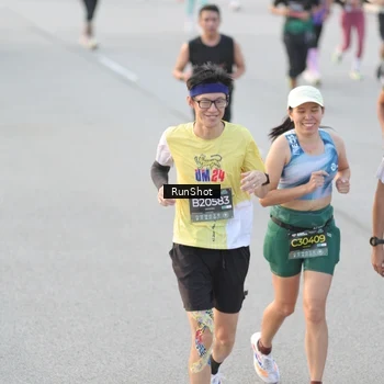 Runner Photo 6826039