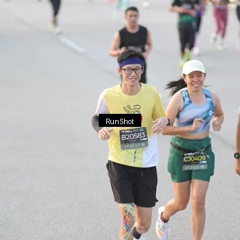 Runner Photo 6826051
