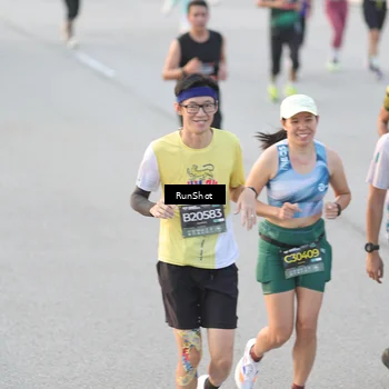 Runner Photo 6826058