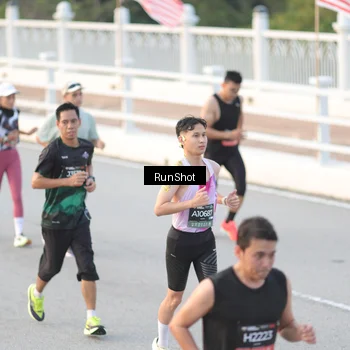 Runner Photo 6826324