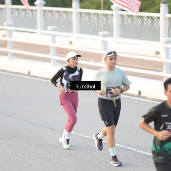 Runner Photo 6826483