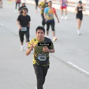 Runner Photo 6826652