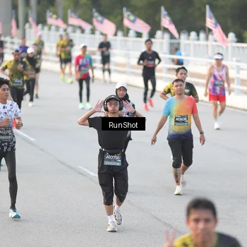 Runner Photo 6826750