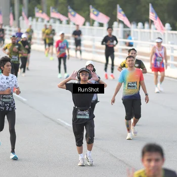 Runner Photo 6826761