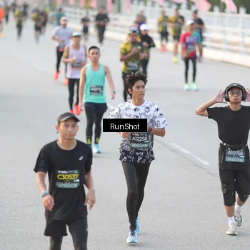 Runner Photo 6826879