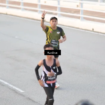 Runner Photo 6826930