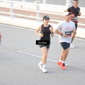 Runner Photo 6827127