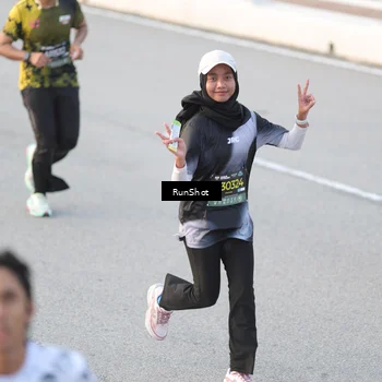 Runner Photo 6827192