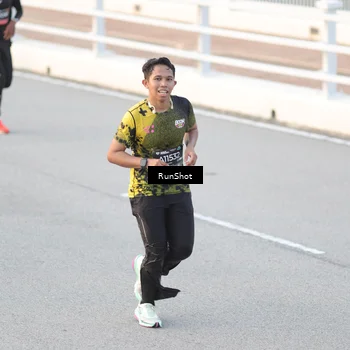 Runner Photo 6827293