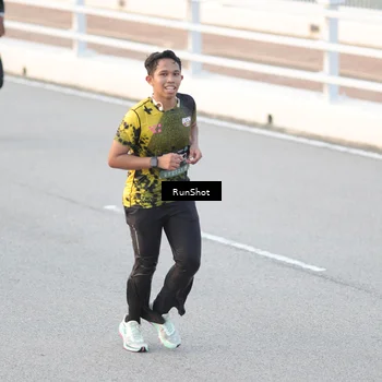 Runner Photo 6827305