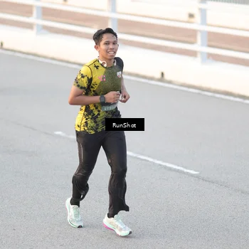 Runner Photo 6827321