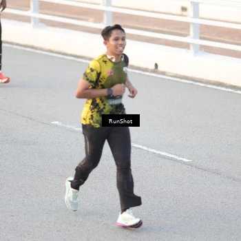 Runner Photo 6827329