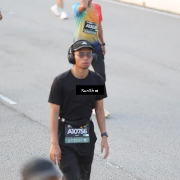 Runner Photo 6827402