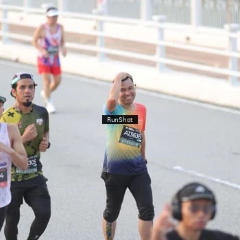 Runner Photo 6827493