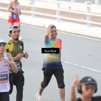Runner Photo 6827515