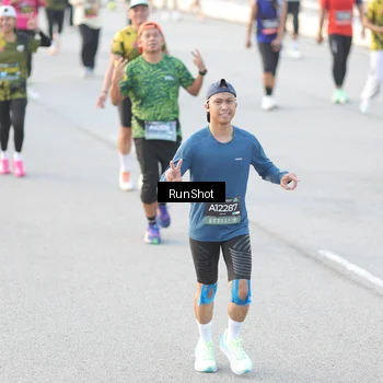Runner Photo 6827554