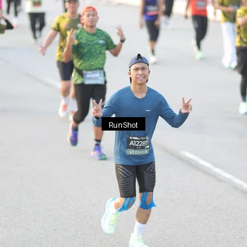 Runner Photo 6827557