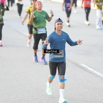 Runner Photo 6827561