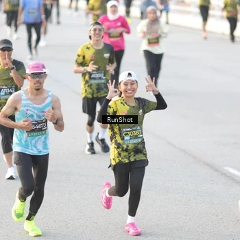 Runner Photo 6827584