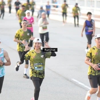 Runner Photo 6827591