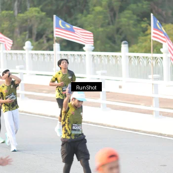 Runner Photo 6827601