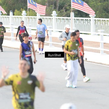 Runner Photo 6827610