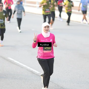Runner Photo 6827637