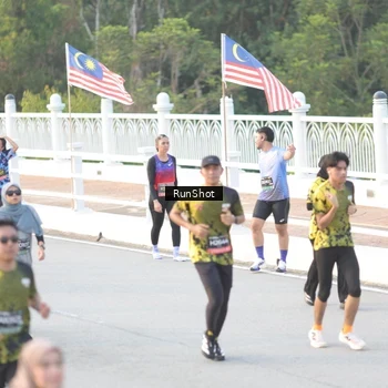 Runner Photo 6827651