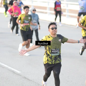 Runner Photo 6827661