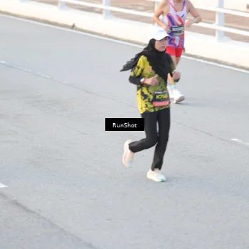 Runner Photo 6827671