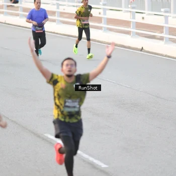 Runner Photo 6827681