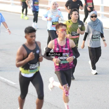 Runner Photo 6827694