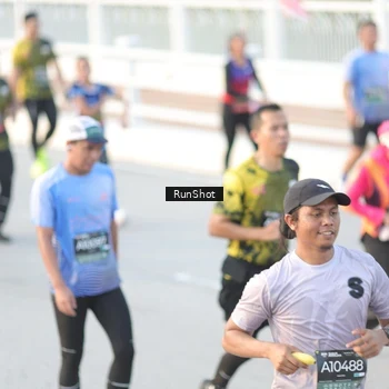 Runner Photo 6827703