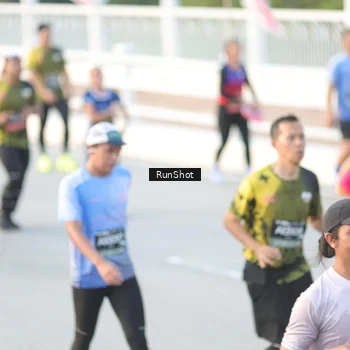 Runner Photo 6827707