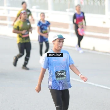Runner Photo 6827709