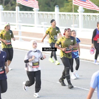 Runner Photo 6827714