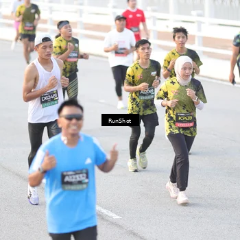 Runner Photo 6827746