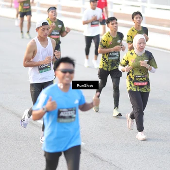 Runner Photo 6827747