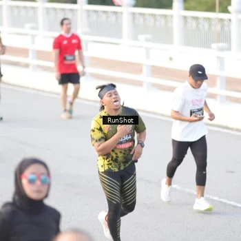 Runner Photo 6827776
