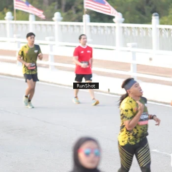 Runner Photo 6827778