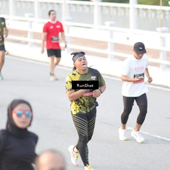 Runner Photo 6827788