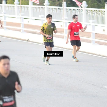 Runner Photo 6827791