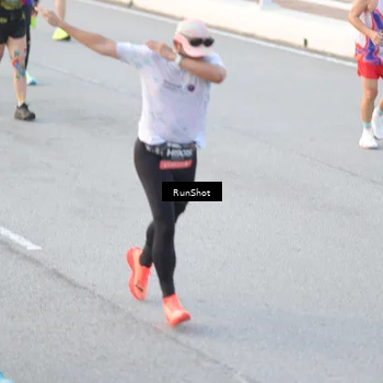 Runner Photo 6827795