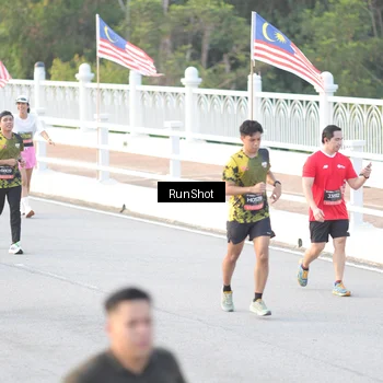 Runner Photo 6827796