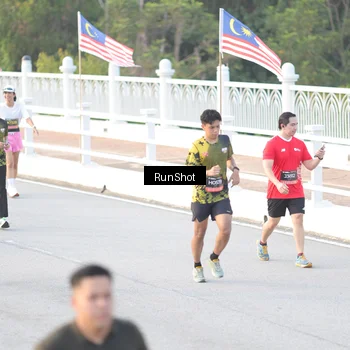 Runner Photo 6827801
